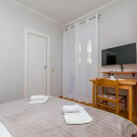 Tonko Apartament Duće